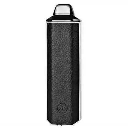 Vaporisateur portable X-Vape ARIA en cuir noir avec écran digital. Permet une vaporisation efficace des fleurs et résines de CBD. Disponible chez Amsterdam Quality