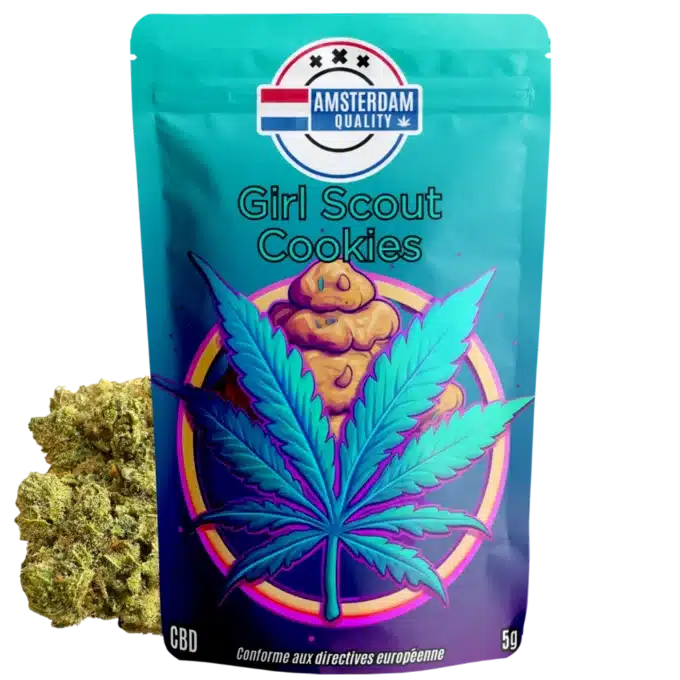 Vue de la fleur de CBD californienne Girl Scout Cookies d'Amsterdam Quality avec son emballage