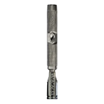Vue de face du DynaVap M7 en mode prêt à l’emploi, vaporisation manuelle au briquet