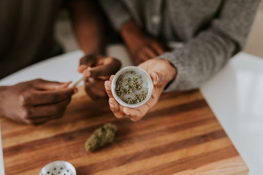 Comment fumer du CBD
